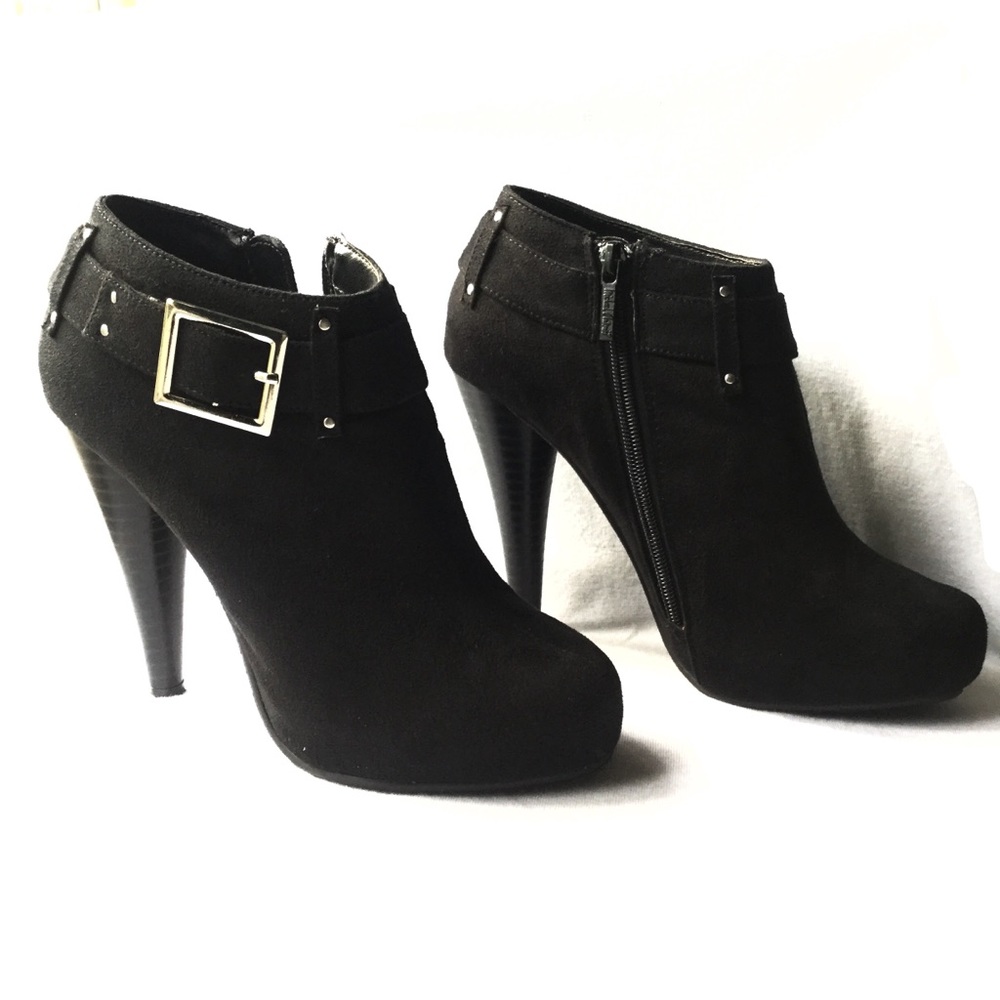 Black Suede Buckle Booties